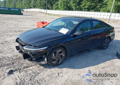 2024 Hyundai Elantra Sel z USA, uszkodzony, nr VIN KMHLS4DG5RU671493